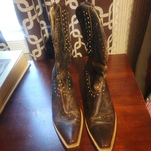 Ariat size 8 brown cowgirl boots